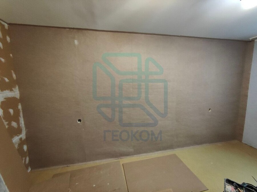 Тонкая базовая шумоизоляция стены